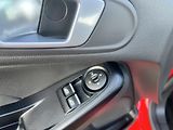 Ford Fiesta 1.5 TDCI 70KW,5DV,KLIMA,1MAJ - náhled 33
