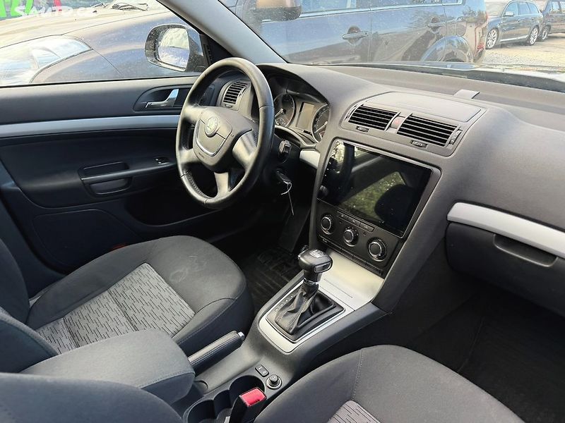 Škoda Octavia (2011) 2.0TDI, 103kw 4x4 DSG - fotka 8 z 18