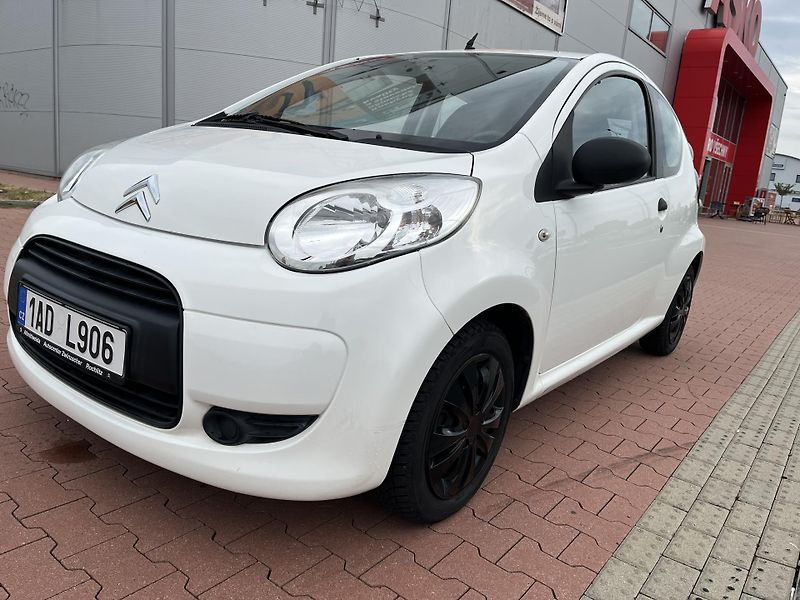 Citroën C1 1.0 i 50 kW - fotka 24 z 25