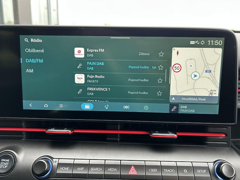 Hyundai Kona 26 1,6 T-GDI DCT HP N LINE - fotka 24 z 31