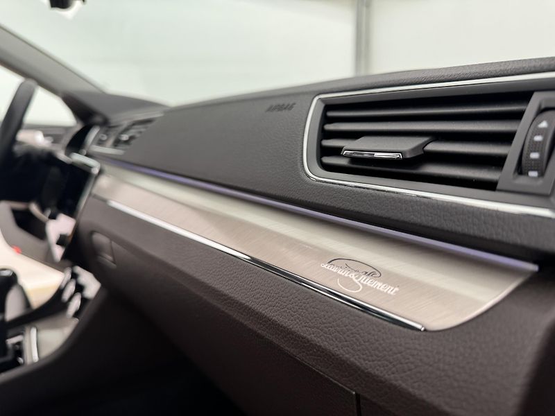 Škoda Superb 1.4tsi*Plug-In*160kw*L&K*PANO* - fotka 19 z 44