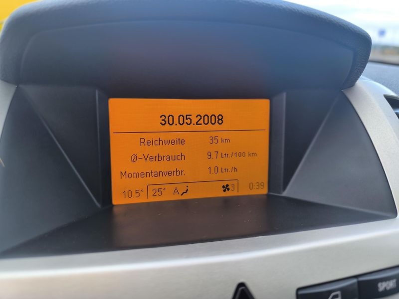 Opel Zafira (2008) 1.8  7MÍST,DOLOŽENÉ KM,SERVIS - fotka 20 z 36