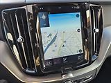 Volvo XC60 2,0 D4 AWD R-Design - náhled 14