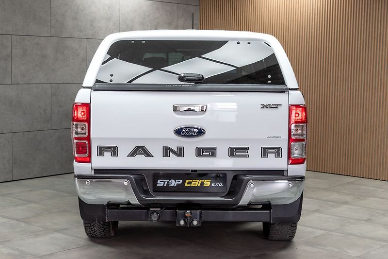 Ford Ranger 2.0 XLT*Naviják*4x4*TAŽNÉ*ČR 1 - fotka 5 z 46