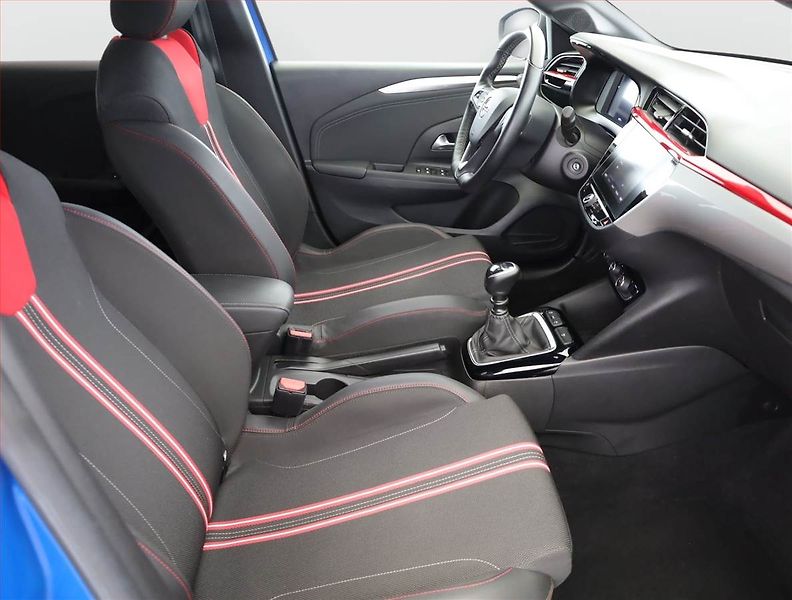Opel Corsa (2023) GS Line 1.2 Turbo, Serv.kniha - fotka 7 z 18