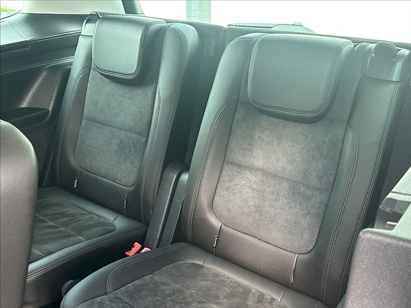 Seat Alhambra 2,0 TDI 150PS  Advanced-7 DSG - fotka 16 z 57