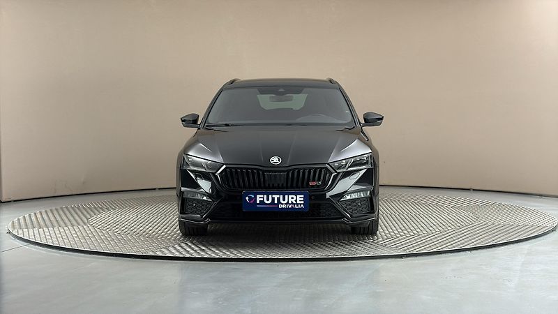 Škoda Octavia 2.0 TSI DSG RS Combi - fotka 3 z 31
