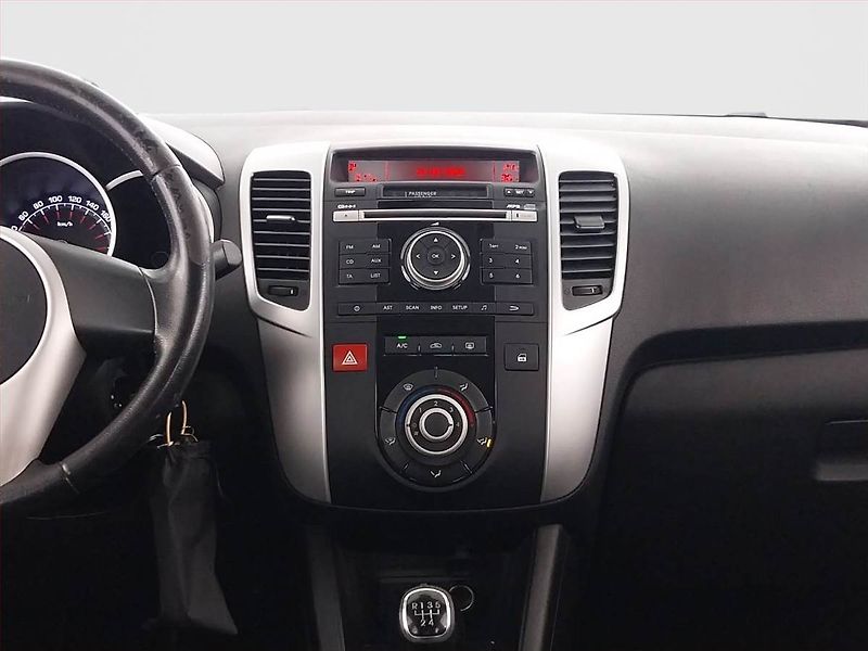 Kia Venga (2010) 1.4 CVVT, LPG, Serv.kniha - fotka 12 z 14