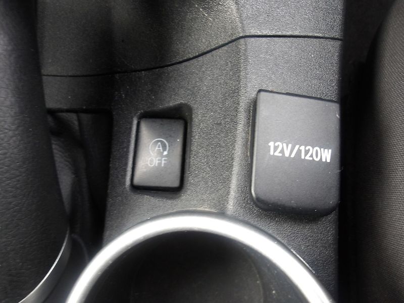Toyota Verso 1,6 D4D 82kW Nové v ČR! 2xkola - fotka 28 z 30