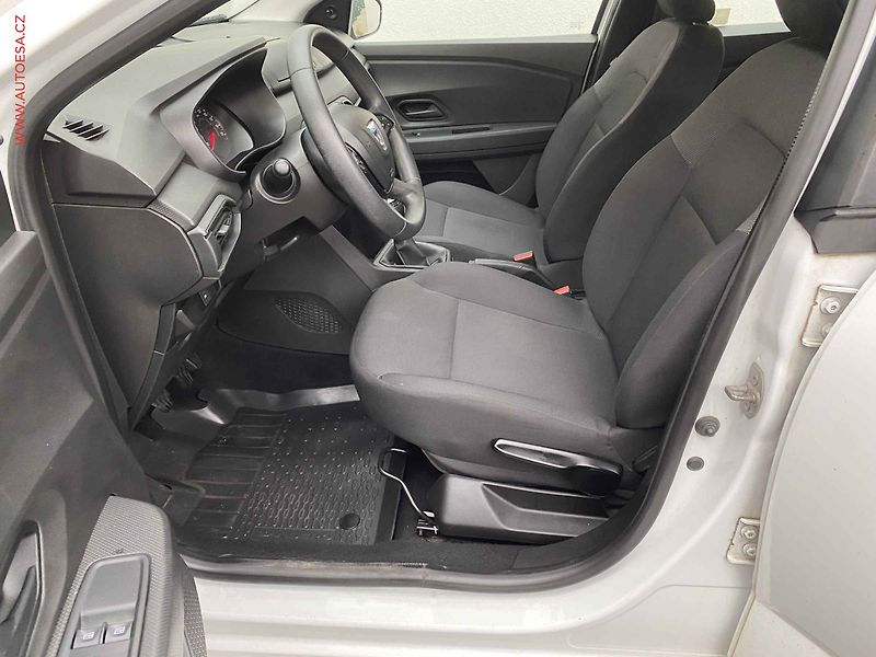 Dacia Sandero (2022) 1.0 TCe, ČR, LED, AC, temp - fotka 9 z 15