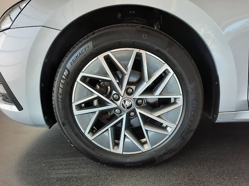 Škoda Octavia (2023) Combi 2.0 TDI (110kW/150k) DSG - fotka 25 z 26