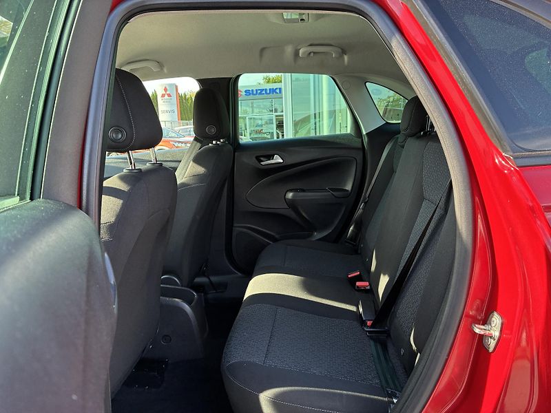 Opel Crossland (2022) Edition 1,2Turbo 6MT *ZÁRUKA* - fotka 14 z 19