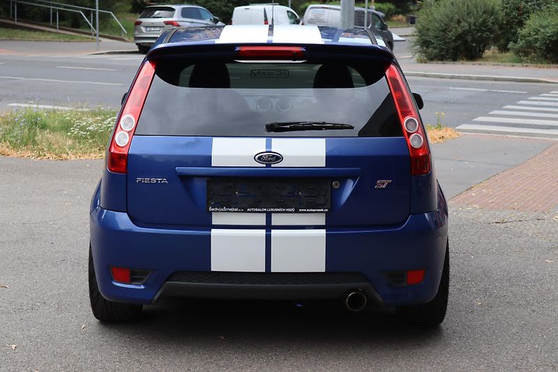 Ford Fiesta ST 2.0i 110kW - fotka 12 z 49