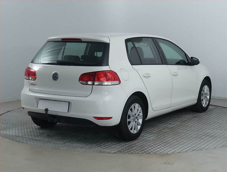 Volkswagen Golf (2011) 1.2 TSI, ČR,1.maj, Tempomat - fotka 5 z 15