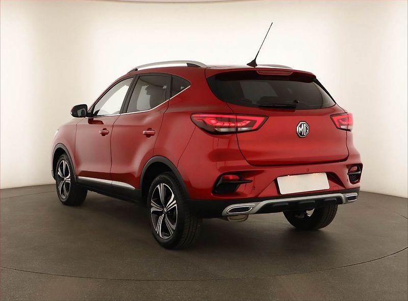 MG ZS (2023) 1.5, Serv.kniha, Kůže, Navi - fotka 4 z 15