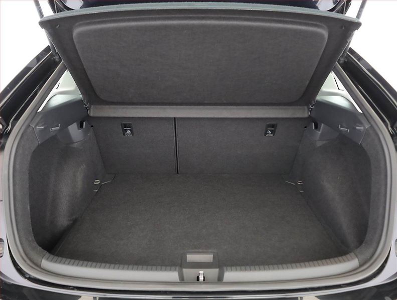 Volkswagen Taigo (2023) Style 1.0 TSI - fotka 19 z 20