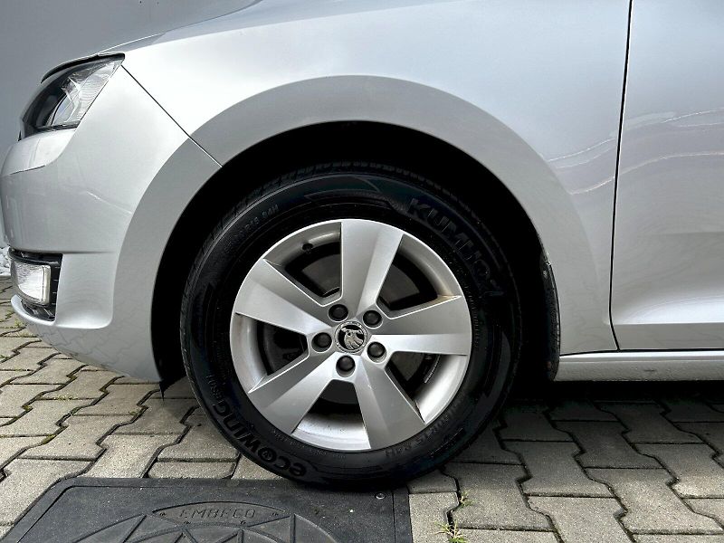 Škoda Rapid (2017) 1.2 TSI 81kW MP5 Ambition - fotka 30 z 32
