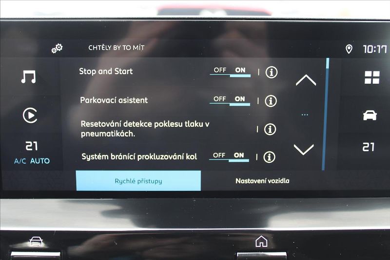 Citroën C4 1,2 PT  1.MAJ,ZÁRUKA,29.023KM - fotka 17 z 33