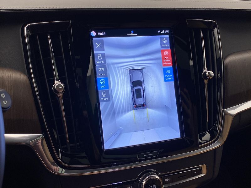 Volvo V90 CC B5 AWD ULTIMATE AUT  - fotka 61 z 66