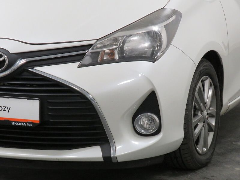 Toyota Yaris - fotka 9 z 23