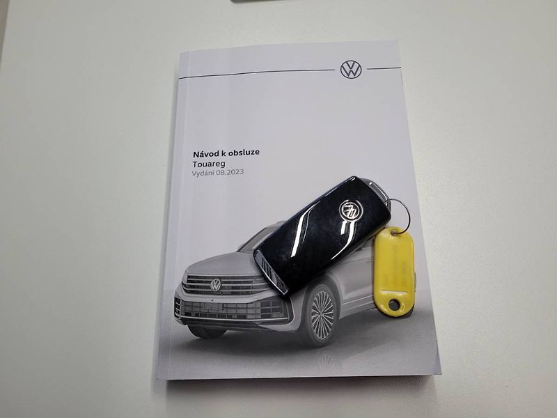 Volkswagen Touareg Final Edition R-Line  3,0 TDI - fotka 64 z 64
