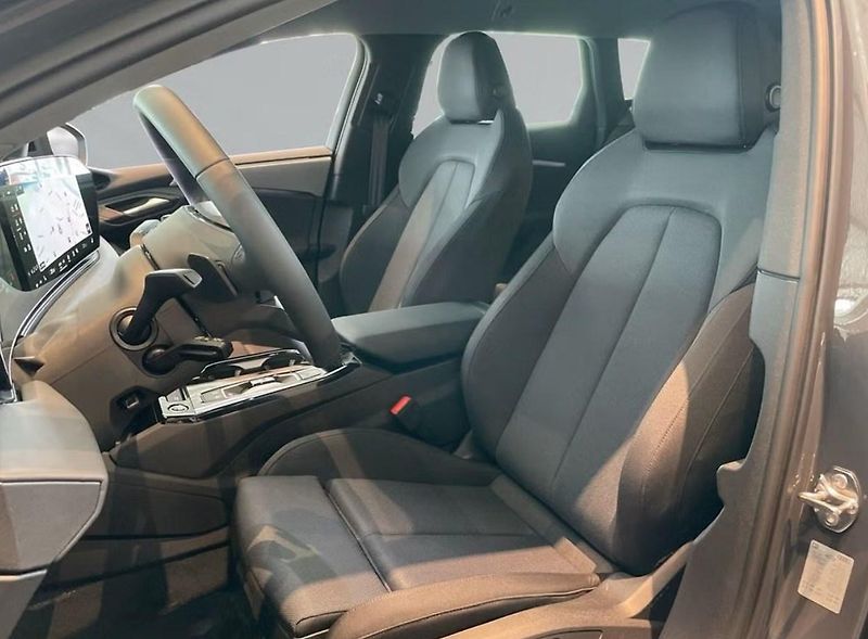 Audi A6 Avant e-tron Vzd. odpružení Tažné - fotka 6 z 10