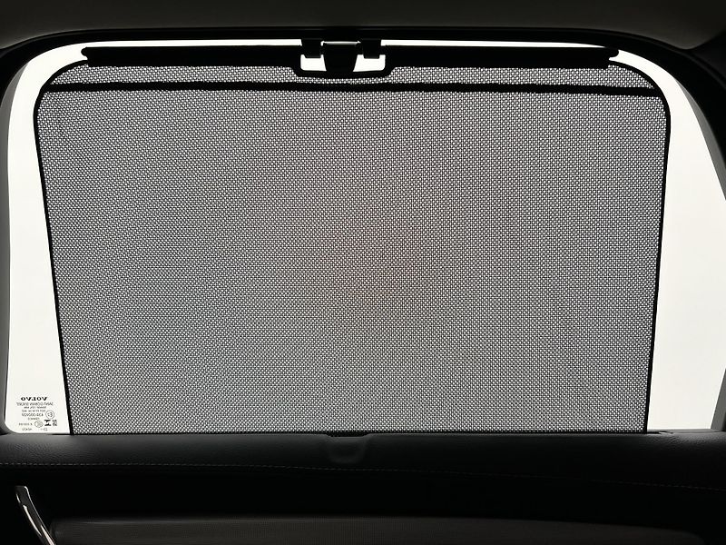 Volvo V90 B4 BRIGHT PLUS CZ 1. maj. - fotka 46 z 48