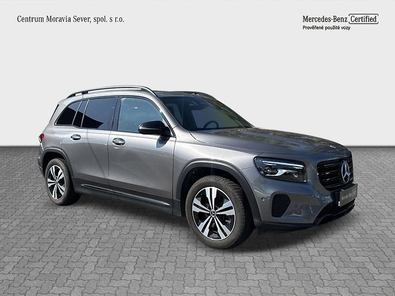 Mercedes-Benz GLB 200d 4MATIC - fotka 7 z 17