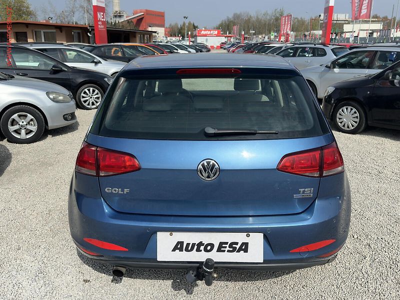 Volkswagen Golf (2013) 1.2TSi, 2.maj,ČR, autoAC - fotka 5 z 19