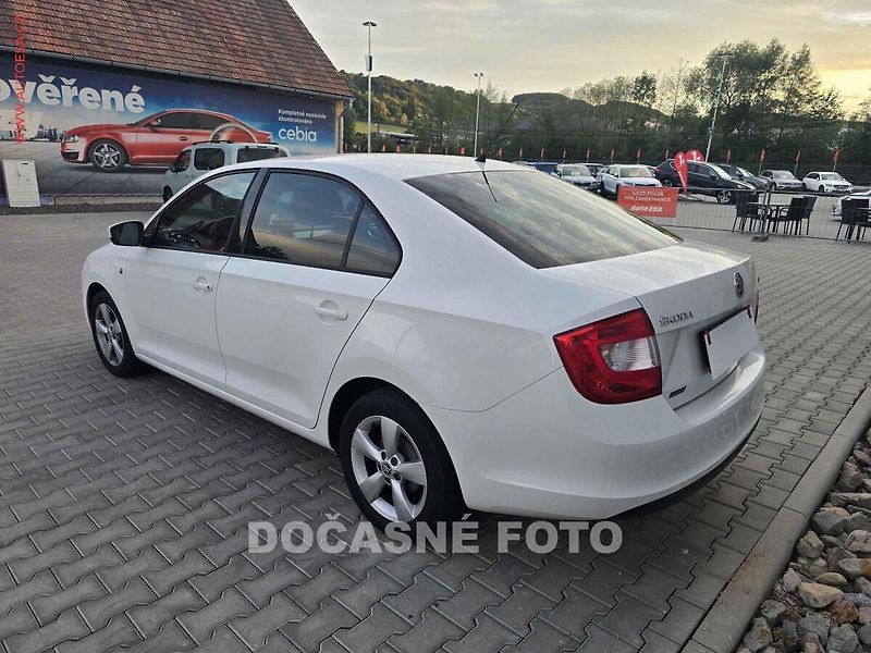 Škoda Rapid (2015) 1.2 TSI, 2.maj,ČR, autoAC - fotka 2 z 3