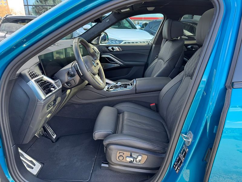 BMW X6 M60i xDrive TOP - fotka 21 z 31