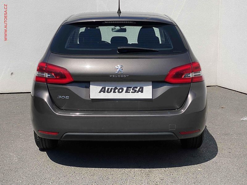 Peugeot 308 (2015) 1.2 PT, ČR, Access - fotka 5 z 17