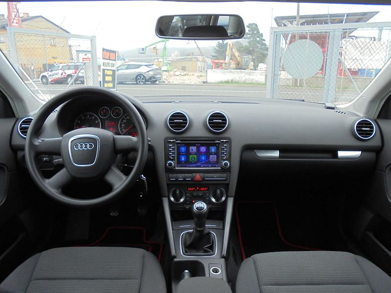 Audi A3 (2007) 1.8T- SPORTBACK- DIGIKLIMA - fotka 9 z 11