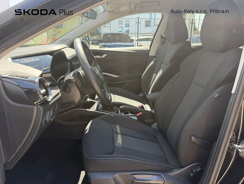 Škoda Fabia (2025) Top Selection 1.0TSI / 85kW 7° - fotka 10 z 22