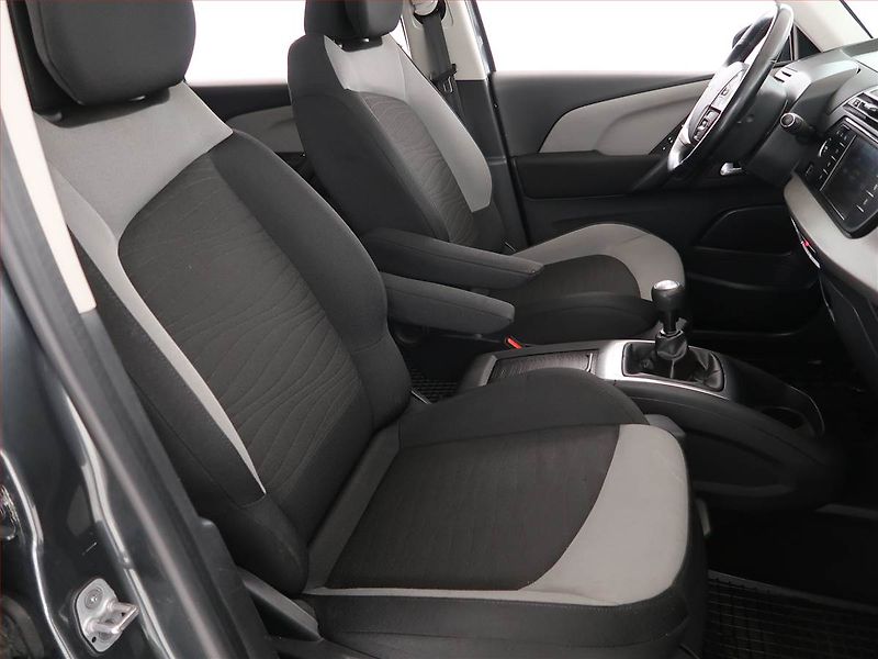 Citroën C4 Picasso (2016) 1.6 BlueHDi, Serv.kniha, Navi - fotka 9 z 18