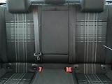 Volkswagen Golf (2015) Comfortline 2.0 TDI - náhled 10