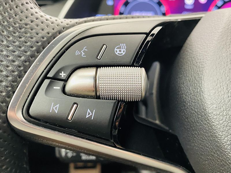 Škoda Octavia 1,5 TSI 110kW SportLine - fotka 20 z 26