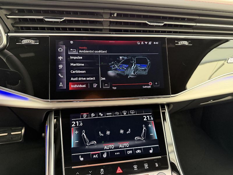 Audi Q7 3.0Tdi*7-mist*CZ*DPH*S-Line - fotka 32 z 48