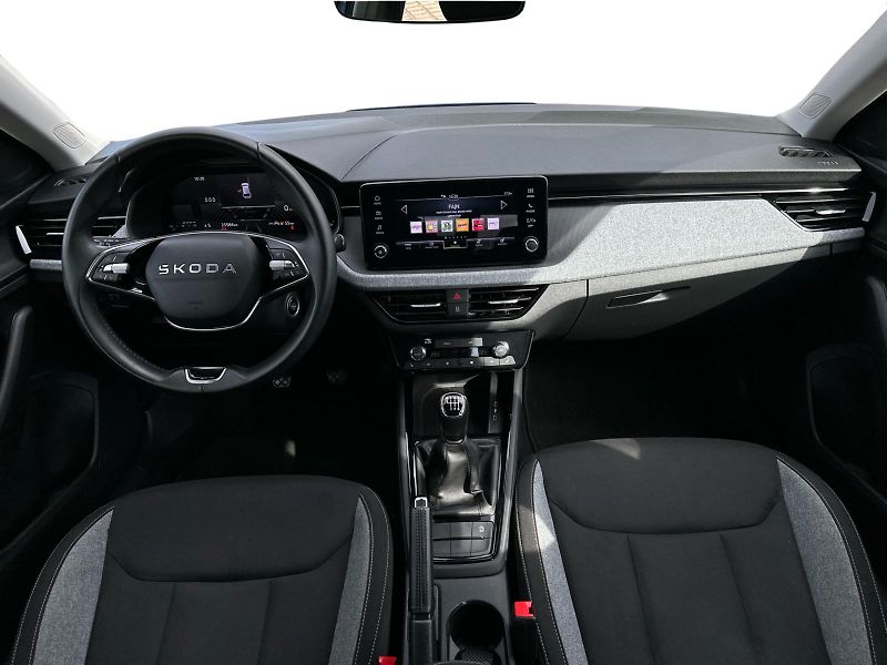 Škoda Scala 1,0 TSI / 85 kW Selection, Taž - fotka 10 z 22