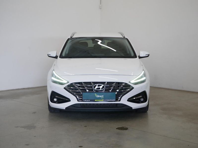 Hyundai i30 - fotka 4 z 31