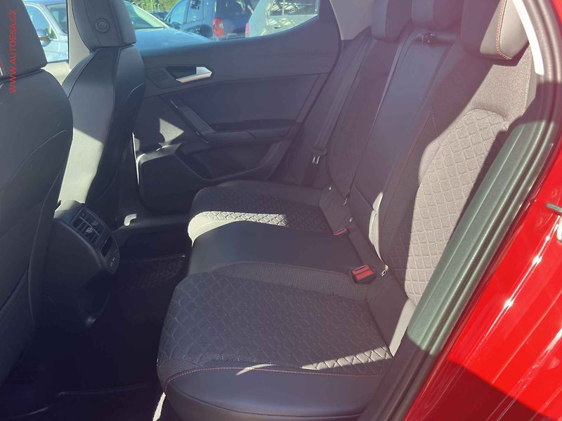 Seat Leon (2022) 1.5TSi, ČR, FR, LED - fotka 10 z 22