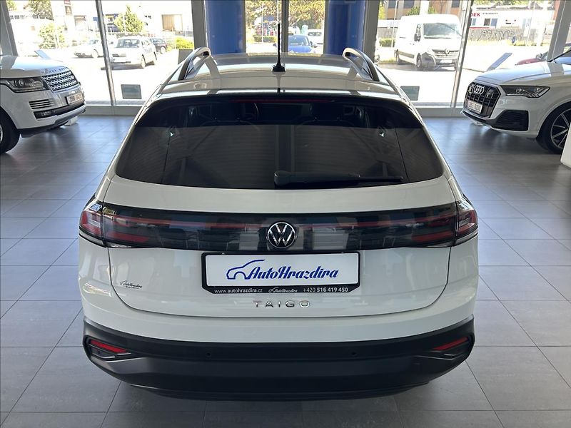 Volkswagen Taigo 1,0   TSI,MOVE,1.MAJ,SERVISKA - fotka 5 z 28