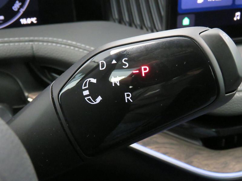 Škoda Superb - fotka 18 z 30