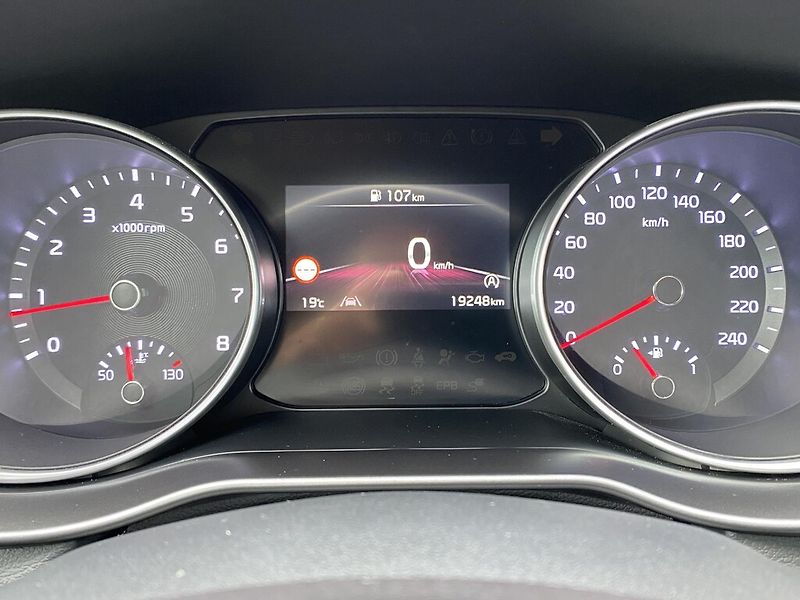 Kia Ceed 1.5 T-GDi 103 kW Spin - fotka 9 z 26
