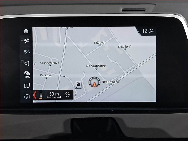 BMW X1 (2019) sDrive18i, Automat, Navi - fotka 19 z 26