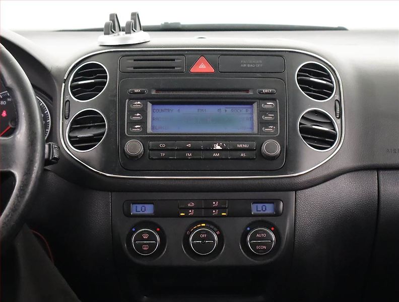 Volkswagen Golf Plus (2006) Comfortline 1.9 TDI, po STK - fotka 12 z 15