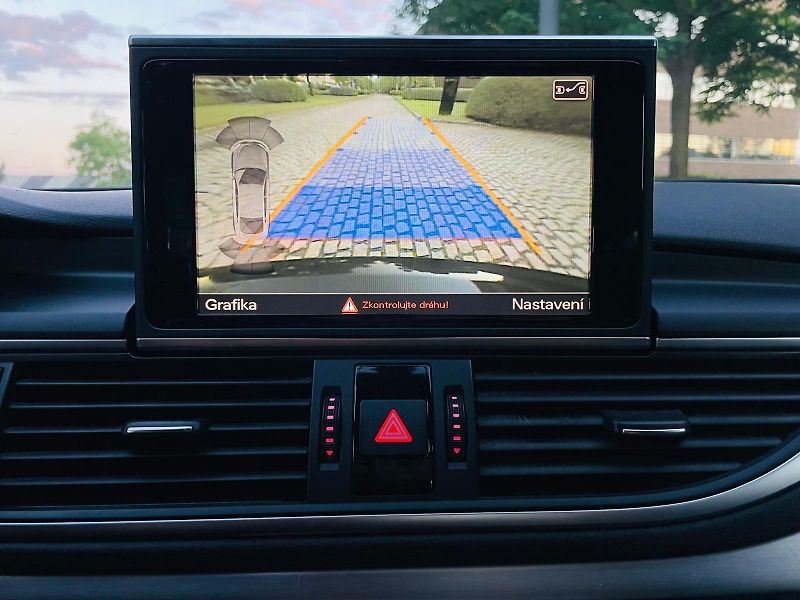 Audi A7 3.0TDI AUT 4x4 KAMERA TAŽNÉ - fotka 36 z 50
