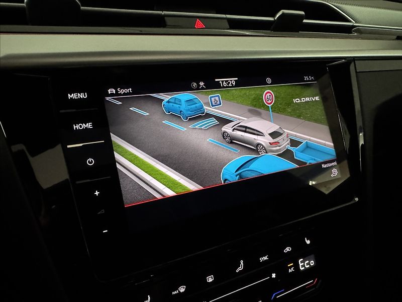 Volkswagen Arteon Shooting Brake 1,4 TSi  DSG eHybrid Elegance - fotka 35 z 49
