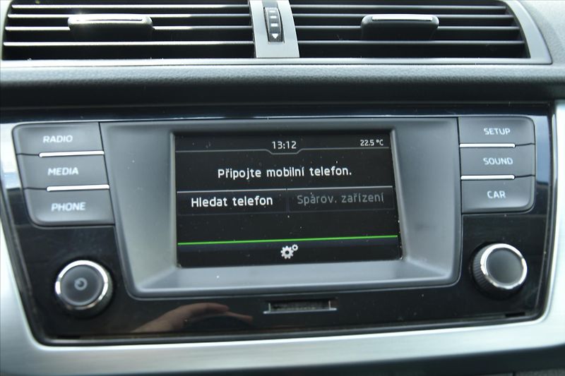 Škoda Fabia 1.2 TSI 66kW 1.MAJITEL DPH ČR - fotka 16 z 20