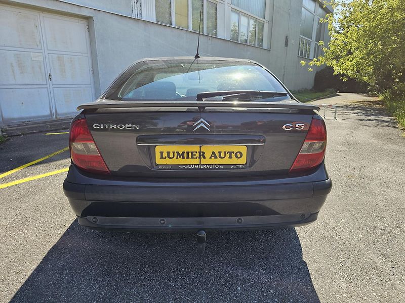Citroën C5 (2001) - fotka 4 z 19